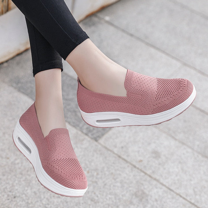 Tênis Slip On Confort Feminino