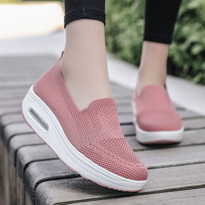 Tênis Slip On Confort Feminino